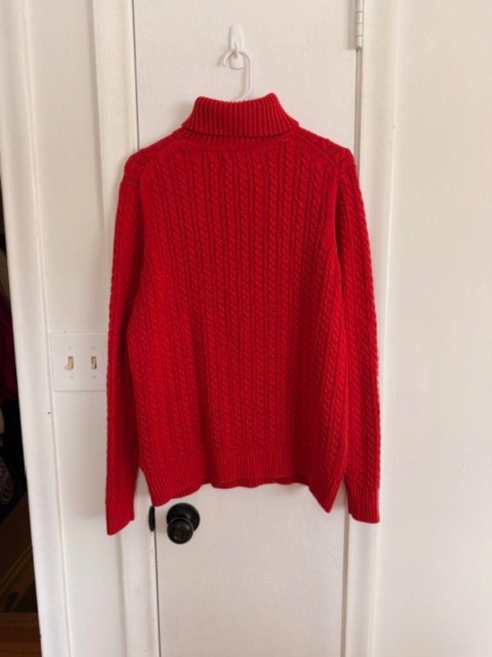 Amazon Essentials Red Cable Knit Turtleneck Sweater – Women’s XL - Picture 5 of 6